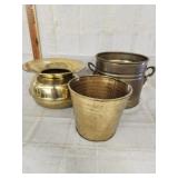 Vtg. Hammered brass bucket & pot/ Vtg. Brass