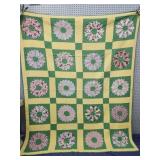 Vtg Handmade quilt 5
