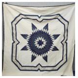 Vtg Handmade quilt 5