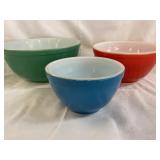Vintage PYREX Primary Colors mixing bowls 3 pcs