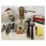 Vintage Eagle No.66 Oiler, Crescent adjustable