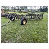 John deere hay rake