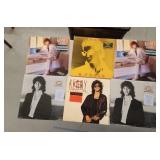 6 Kenny G vinyl record albums,  2 are sealed