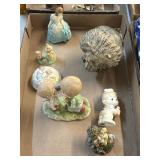 Various statues and a music bix