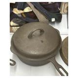 Chicken pan number eight1034A with lid