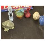 Swimming pottery and art