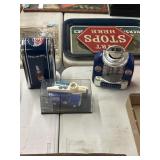 Pepsi napkin, holder and jukebox mini and a m