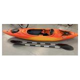 Rodeos Kayak w/paddles