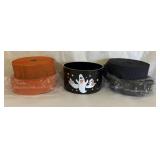4 Tolls Crepe Paper & Sm Plastic Bowl