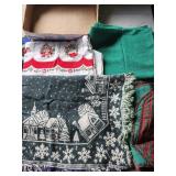 Christmas Table Cloth, 7 Placemats