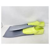Speedo Swim Flippers Size XS 3-4 PreOwned Dusty
