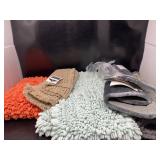 New lot of assorted bath mats includes 5