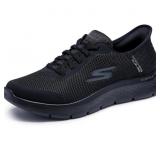 New 9.5 wide Skechers Men