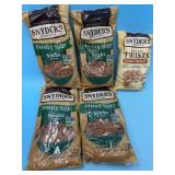 New B.B.D.03/JAN/2026 SNYDERS OF HANOVER Pretzel