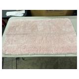 New 40x24 light pink bath rug non-slip