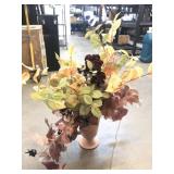 Faux arrangements by threshold is chipped on one