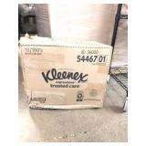 Kleenex brand tissue 18/160s 4 layers No hold no