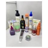 Beauty lot all items are USED - Self tanner 95%