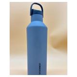 32OZ Corcikle tumbler with lid in new condition