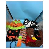 Lot of assorted clothing / accessories for Fall /