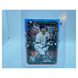 Aaron Judge Topps New York Yankees Holiday Edition