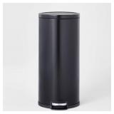 30L Round Step Trash Can Black - Brightroom