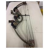 MT Sport Hoyt ZR200 compound bow with case, used s