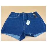 New women s size 34 Levi s 501 shorts