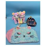 4pc Lot of kids purses / bags