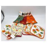 10 piece Fall Themed Dish Towel Oven Mitten And Po