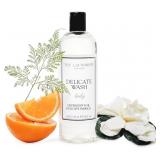 The Laundress Delicate Wash Luxury Liquid Laundry
