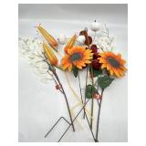 Lot of 7- 2 Sunflowerd and 1 Corn Stake Decor, 2 P