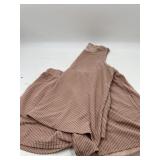 Size Large brown and white ribbed knit two-piece s