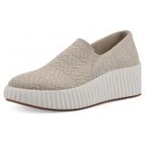 Size 8.5 WHITE MOUNTAIN Women