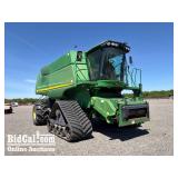 2011 John Deere 9870S 1/2 Track Combine with Honey