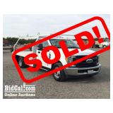 2017 Ford F-350 Flatbed Truck