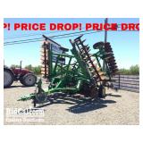 30' 8' 2016 John Deere 2625 Tandem Disc