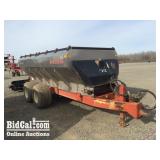 Prequea Spreader Trailer