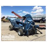 2013 Weiss McNair 9800 Nut Harvester