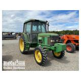 2001 John Deere Wheel Tractor