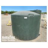2,000 Gallon Poly Tank