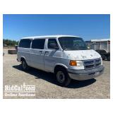 (DMV) 2000 Dodge Ram 2500 Full-Size Van