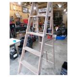 Wooden 6 ft Ladder