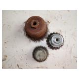 Wire cup brushes