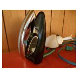 MCM Travel Iron - powers on and heats up