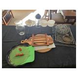 Mixed lot kitchen items