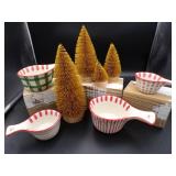 Holiday Measuring Cups, S/4 Gold Brush Trees