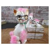 MCM - Anthropomorphic Mom & Kittens Figurines