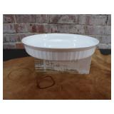 Corning Ware - Shallow casserole dish
