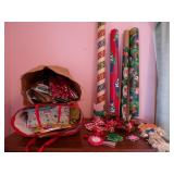 Christmas Paper & Decor